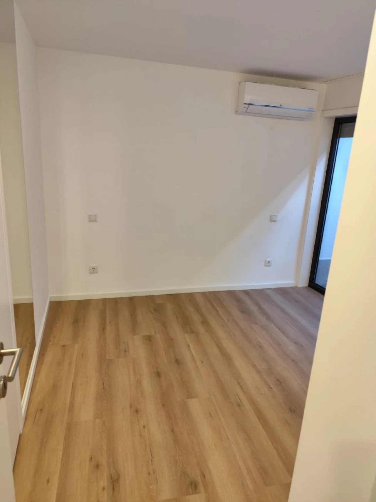 Apartamento T1 para Venda em Palmeira Foto 9