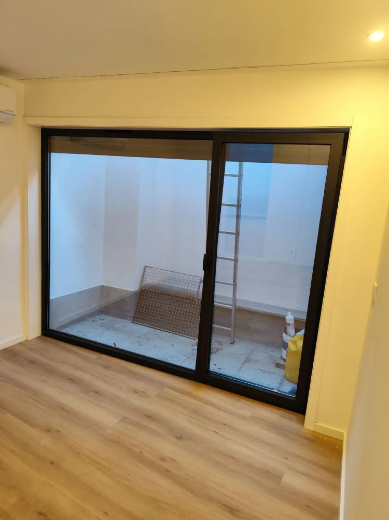 Apartamento T1 para Venda em Palmeira Foto 15
