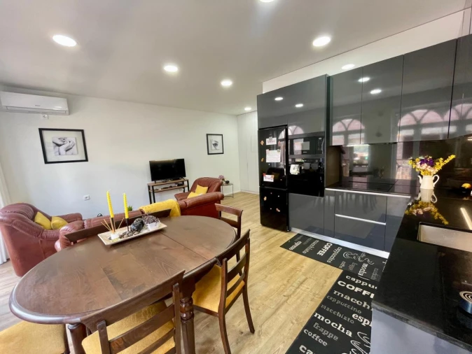 Apartamento T2 para Arrendamento em Braga (São José de São Lázaro e São João do Souto) Foto 10