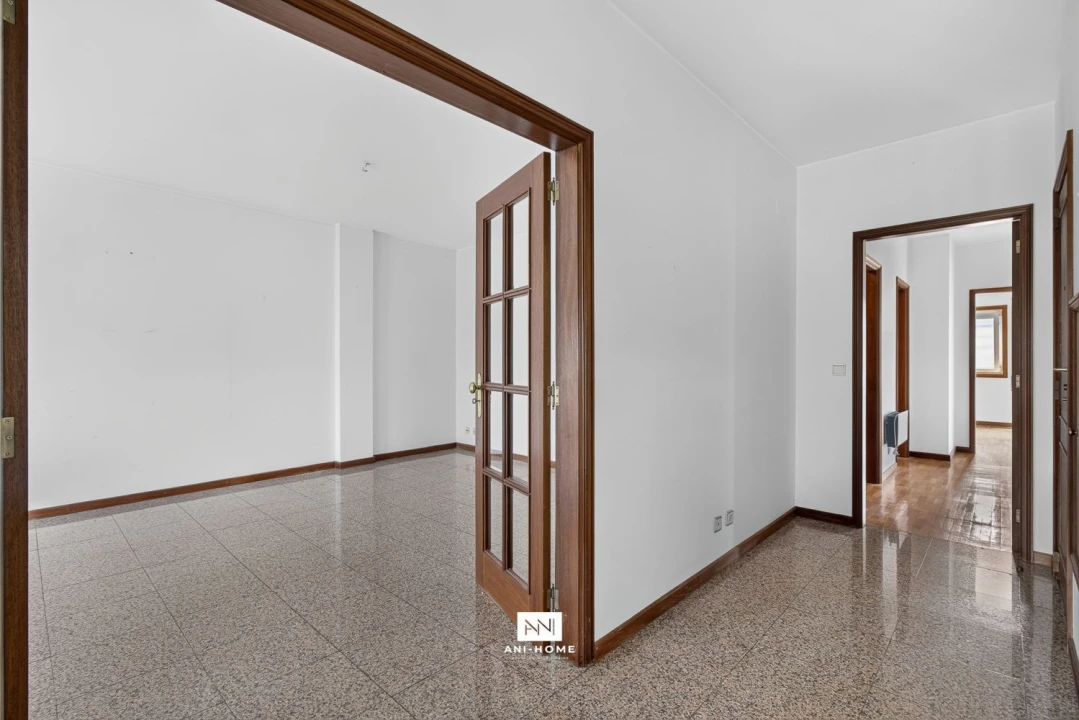 Apartamento T4 para Venda em Matosinhos e Leça da Palmeira Foto 3