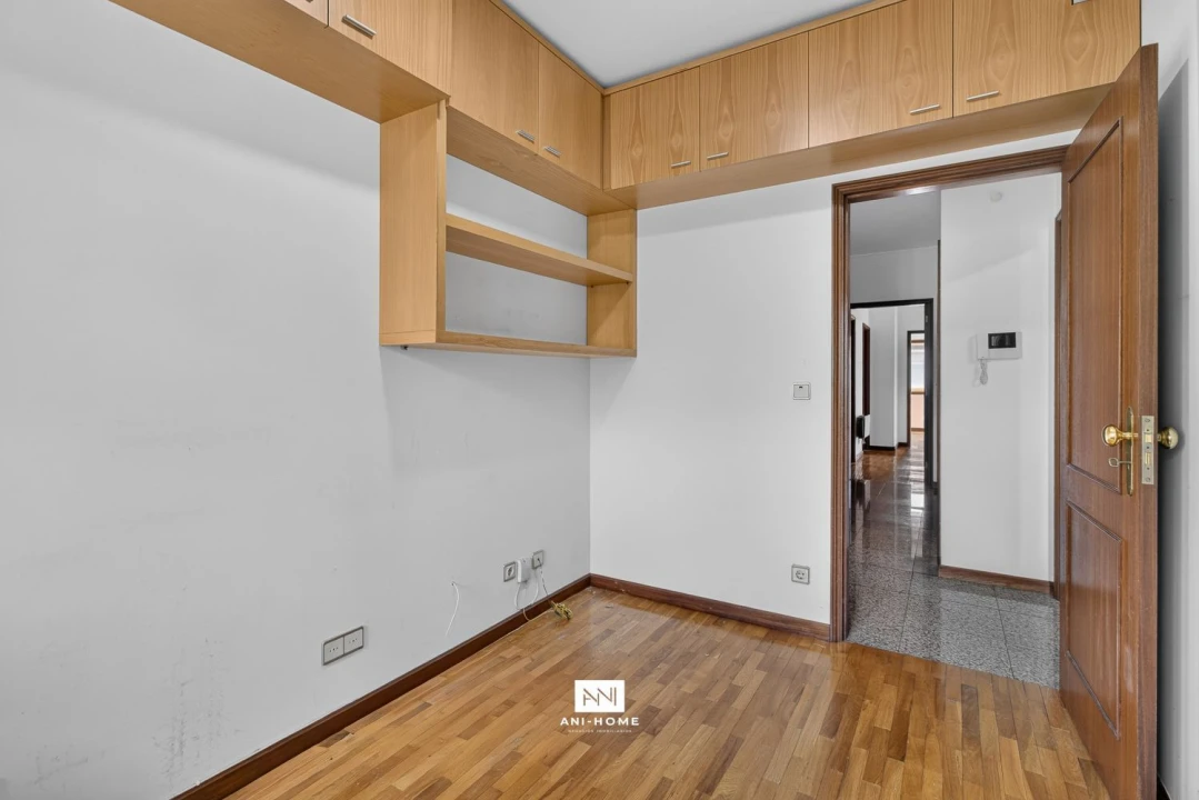 Apartamento T4 para Venda em Matosinhos e Leça da Palmeira Foto 17