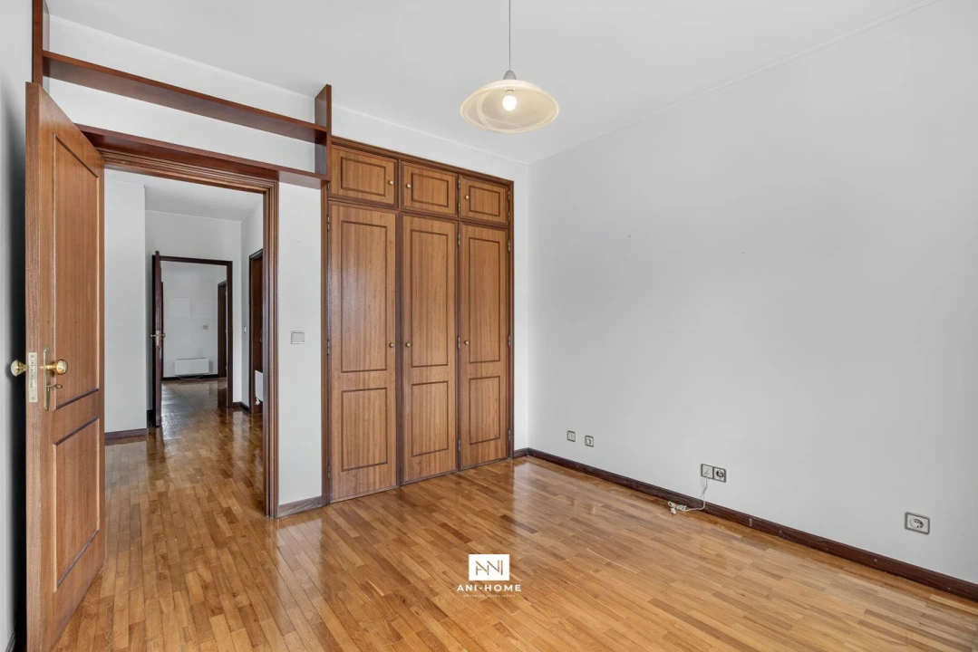 Apartamento T4 para Venda em Matosinhos e Leça da Palmeira Foto 28
