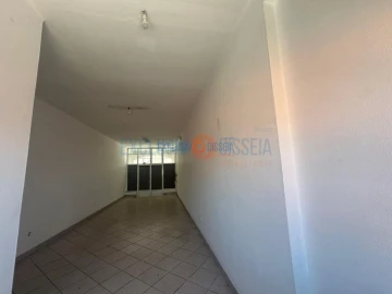 Loja para Arrendamento em Albergaria-A-Velha e Valmaior