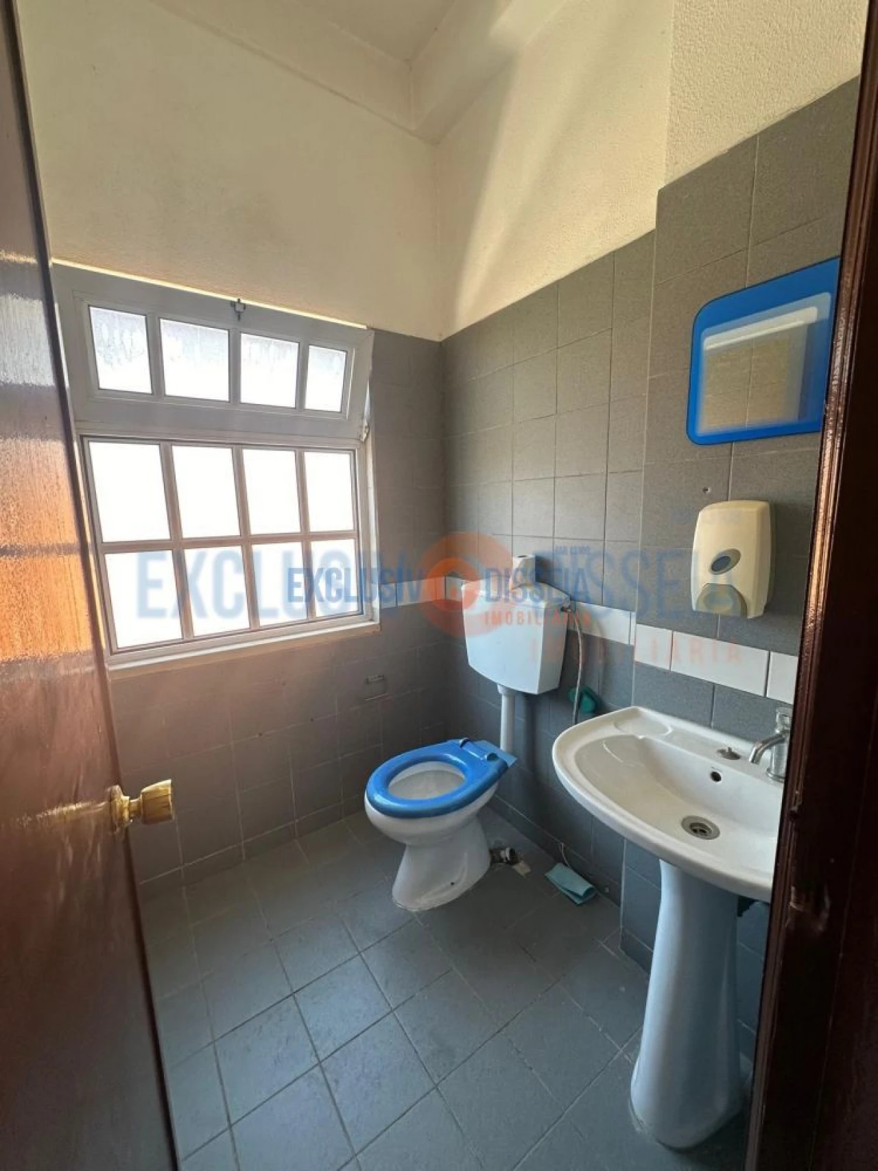Loja para Arrendamento em Albergaria-A-Velha e Valmaior Foto 5