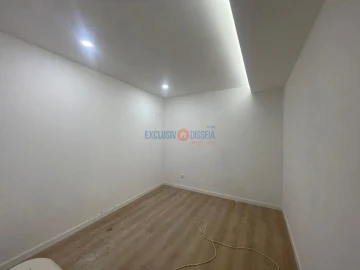 Apartamento T3 para Venda em Avelãs de Caminho