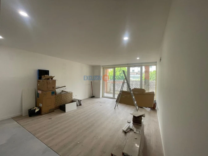 Apartamento T3 para Venda em Avelãs de Caminho Foto 9