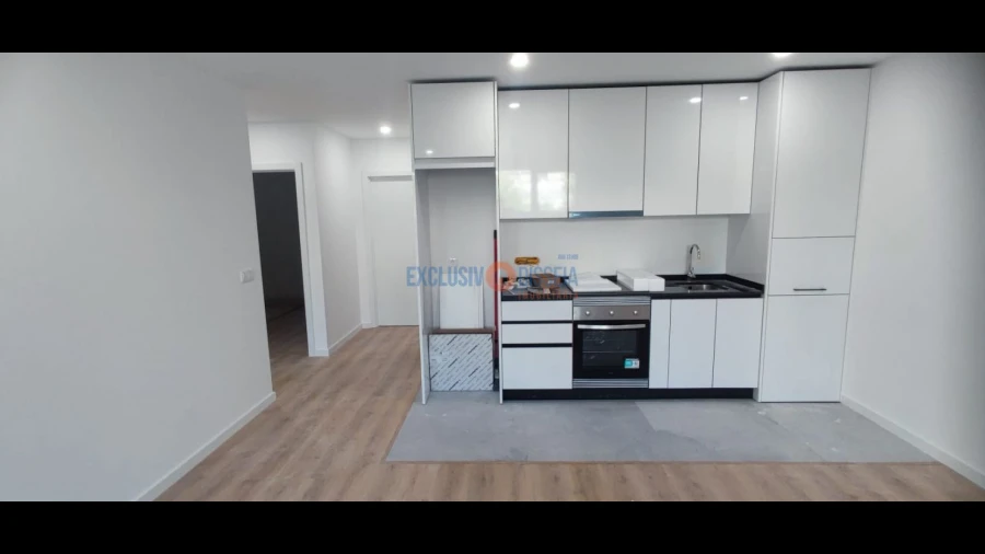Apartamento T3 para Venda em Avelãs de Caminho