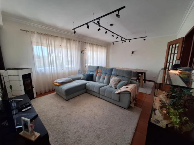 Apartamento T3 para Venda em Aguada de Cima Foto 7