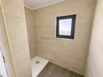 Moradia T4 para Venda em Albergaria-A-Velha e Valmaior