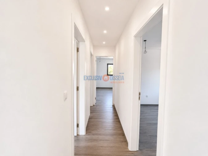 Moradia T4 para Venda em Albergaria-A-Velha e Valmaior Foto 11
