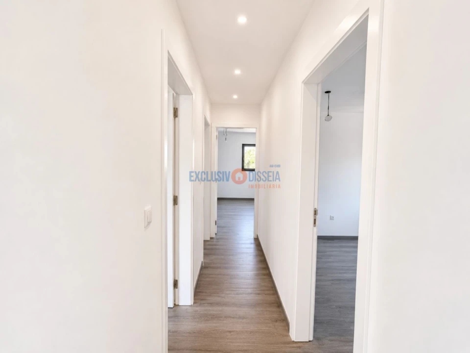 Moradia T4 para Venda em Albergaria-A-Velha e Valmaior Foto 11