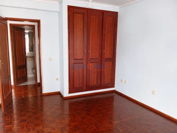 Apartamento T3 para Venda em Albergaria-A-Velha e Valmaior