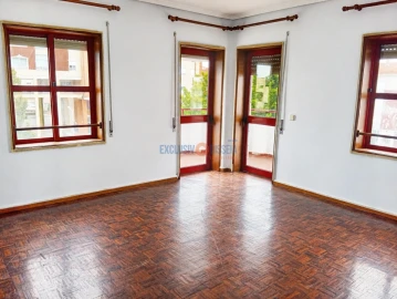 Apartamento T3 para Venda em Albergaria-A-Velha e Valmaior