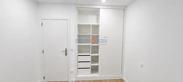 Apartamento T3 para Venda em Avelãs de Caminho