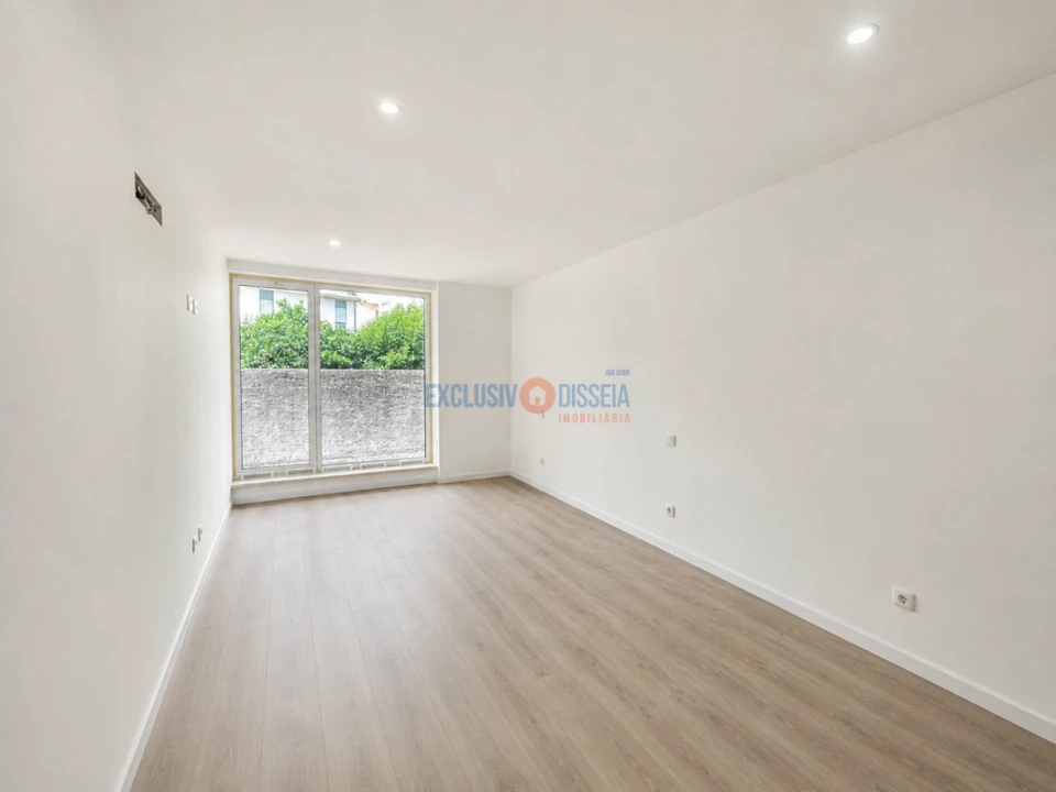 Apartamento T3 para Venda em Avelãs de Caminho Foto 4