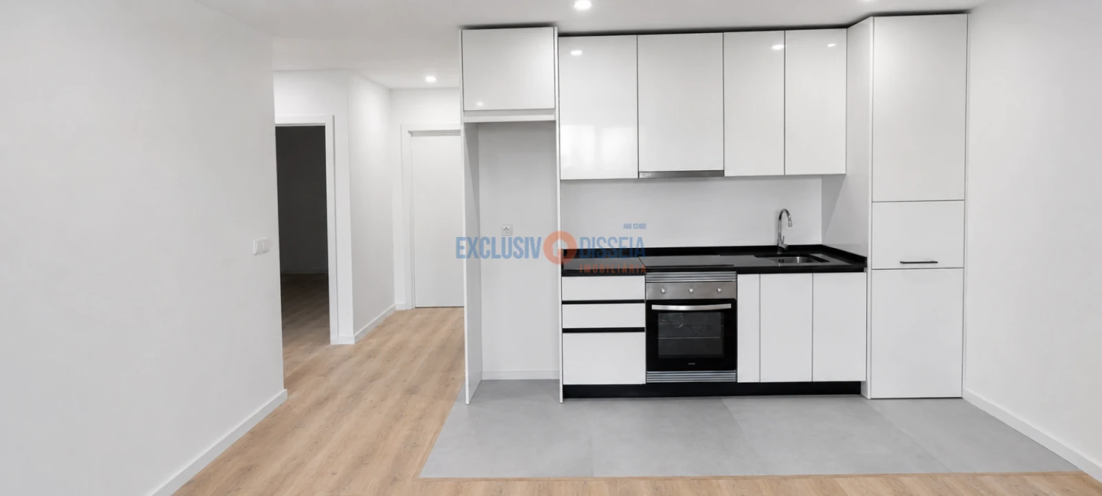 Apartamento T3 para Venda em Avelãs de Caminho Foto 1