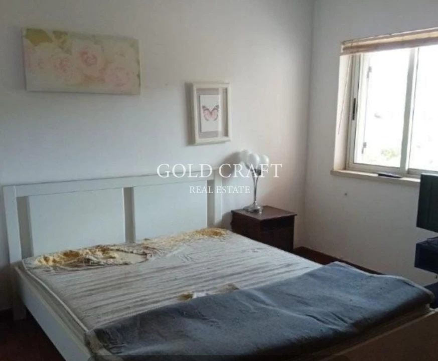 Apartamento T2 para Venda em Santo Quintino Foto 10