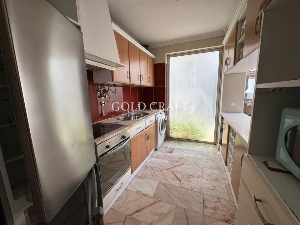 Apartamento T2 para Venda em Santo Quintino Foto 6