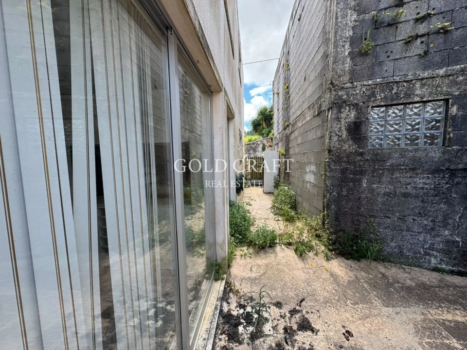 Apartamento T2 para Venda em Santo Quintino Foto 20