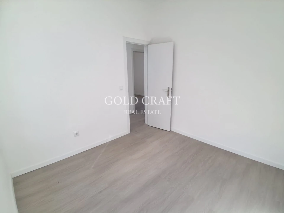 Moradia T2 para Venda em Falagueira-Venda Nova Foto 18