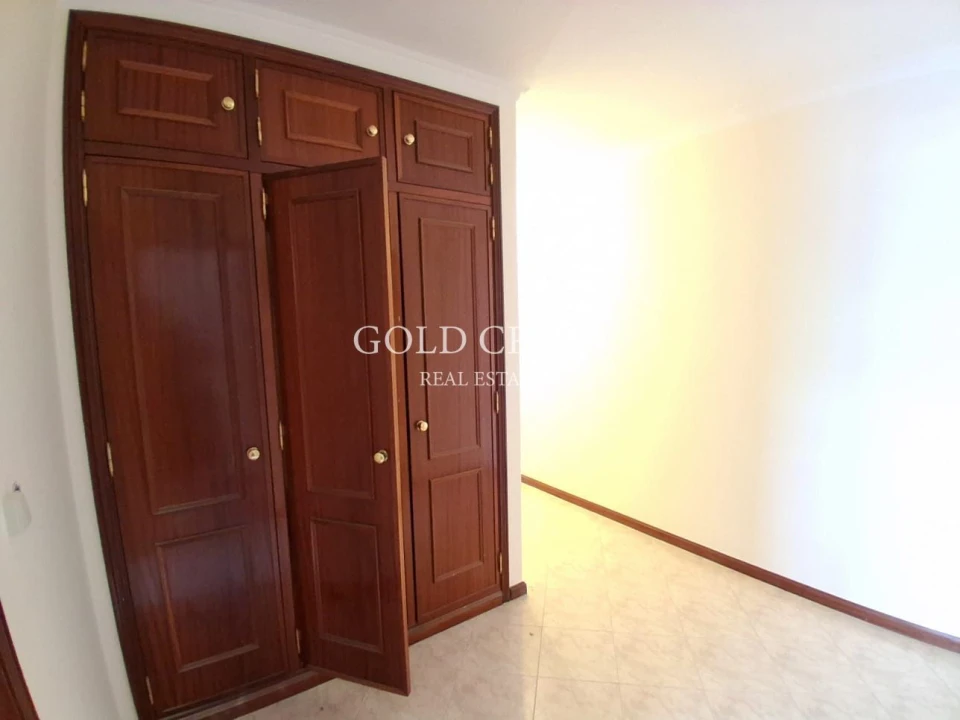 Apartamento T2 para Venda em Algueirão-Mem Martins Foto 22