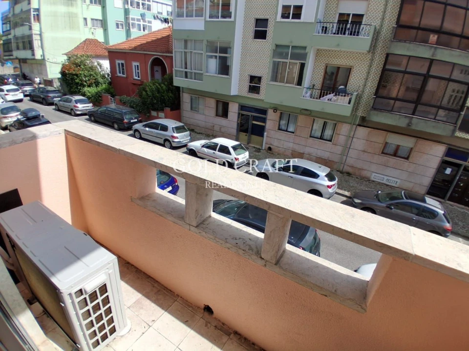 Apartamento T2 para Venda em Mina de Água Foto 6