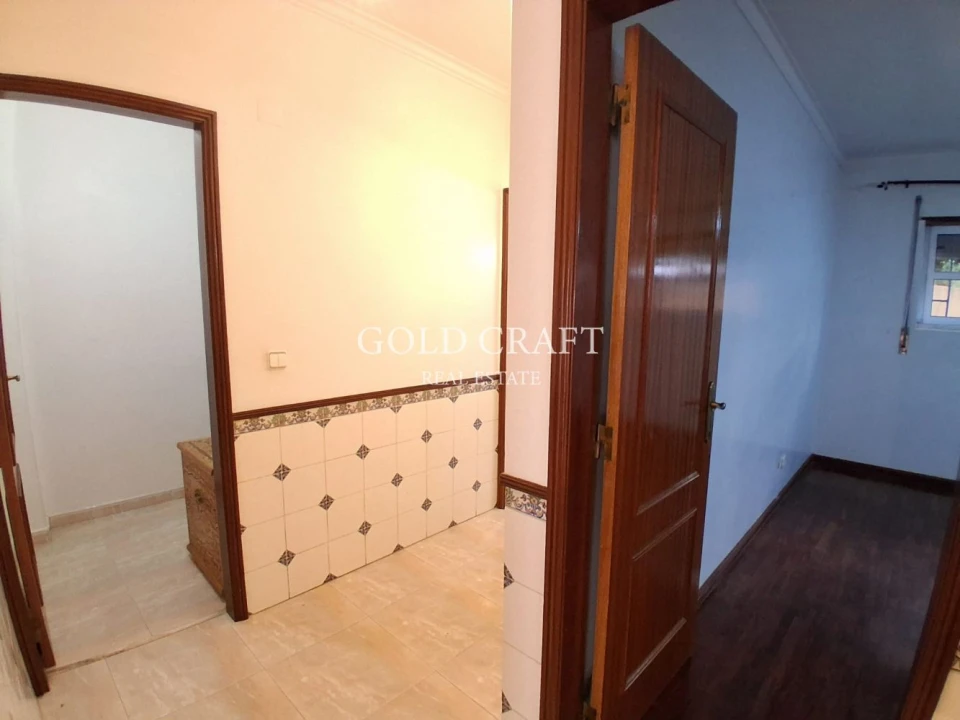 Apartamento T2 para Venda em Algueirão-Mem Martins Foto 13