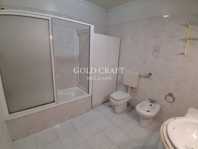 Apartamento T2 para Venda em Algueirão-Mem Martins Foto 19