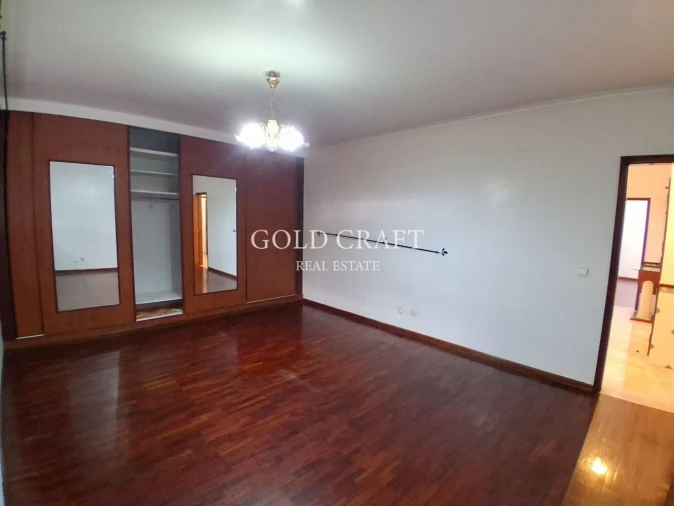 Apartamento T2 para Venda em Algueirão-Mem Martins Foto 15
