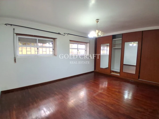 Apartamento T2 para Venda em Algueirão-Mem Martins Foto 14