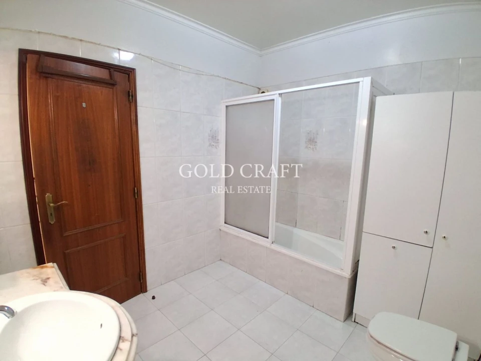 Apartamento T2 para Venda em Algueirão-Mem Martins Foto 21