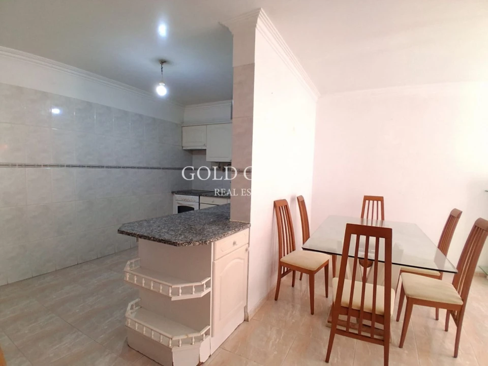Apartamento T2 para Venda em Algueirão-Mem Martins Foto 7