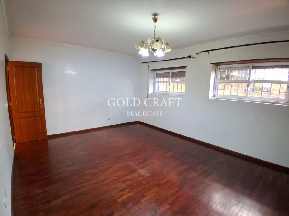 Apartamento T2 para Venda em Algueirão-Mem Martins Foto 16