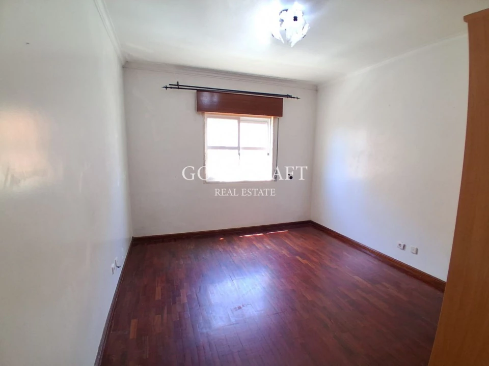 Apartamento T2 para Venda em Algueirão-Mem Martins Foto 10