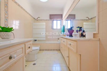 Apartamento T2 para Venda em Algueirão-Mem Martins