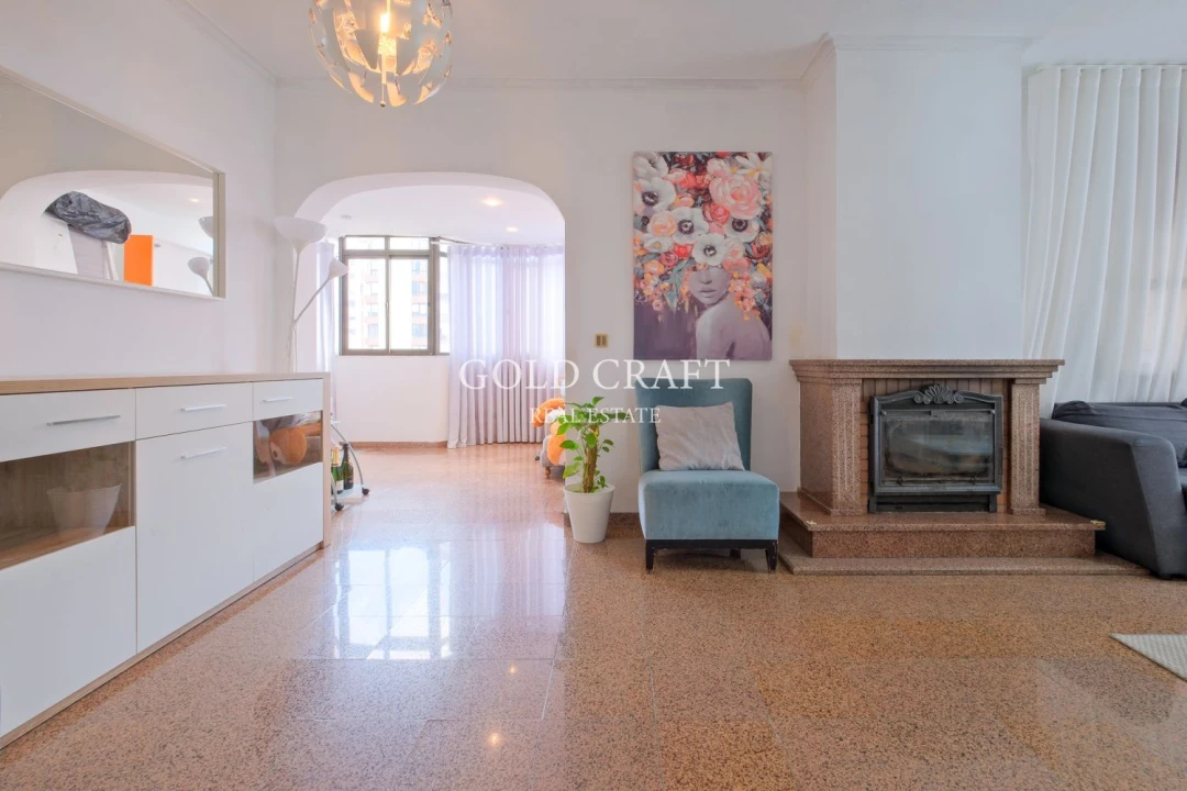 Apartamento T2 para Venda em Algueirão-Mem Martins Foto 3