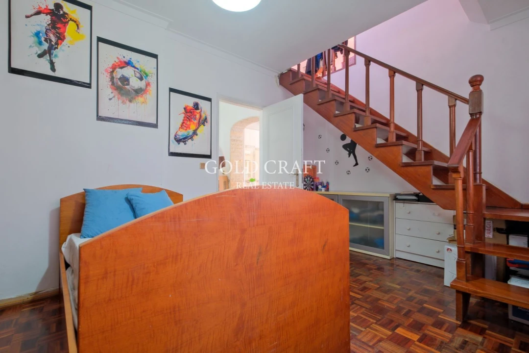 Apartamento T2 para Venda em Algueirão-Mem Martins Foto 18