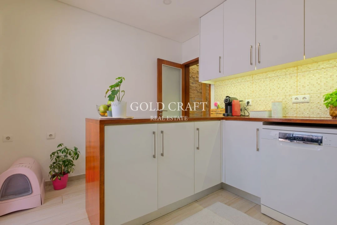 Apartamento T2 para Venda em Alcabideche Foto 10