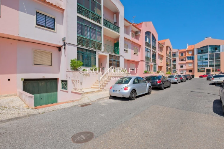 Apartamento T2 para Venda em Alcabideche Foto 38