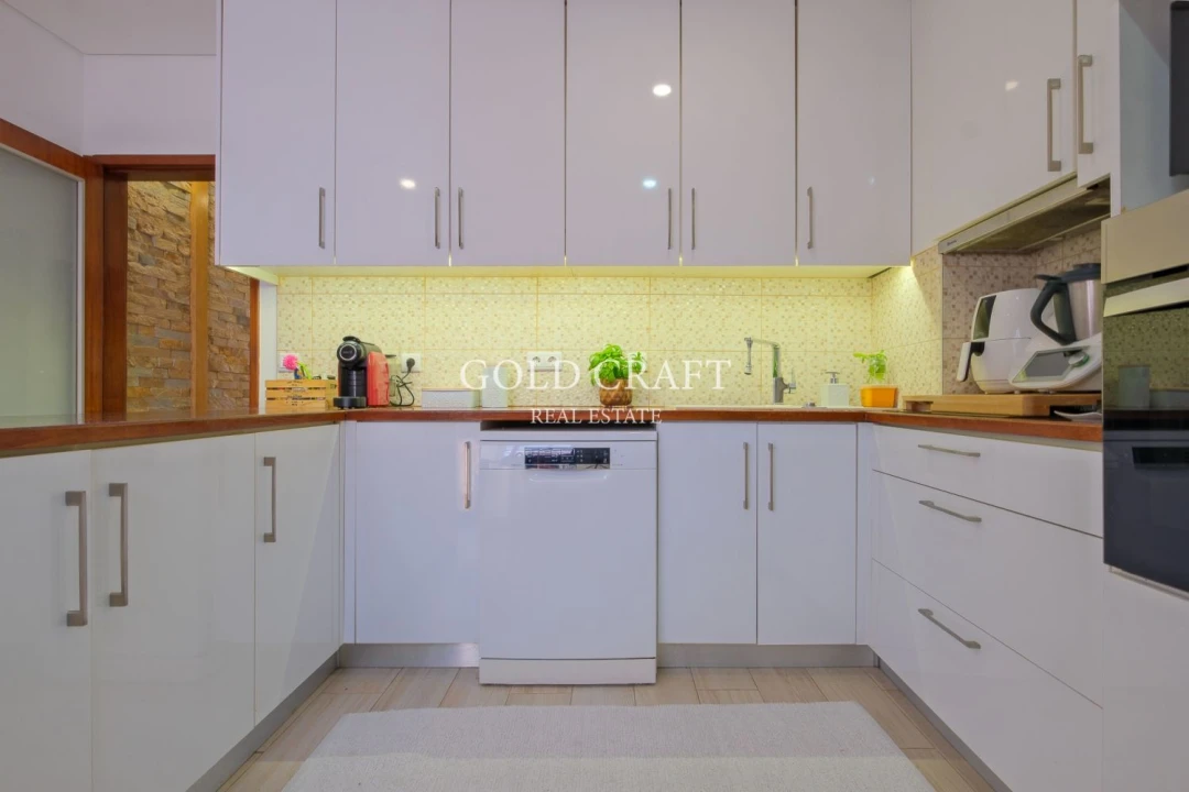 Apartamento T2 para Venda em Alcabideche Foto 9