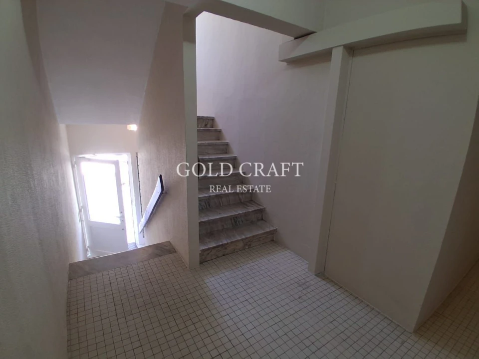 Apartamento T1 para Venda em Águas Livres Foto 14