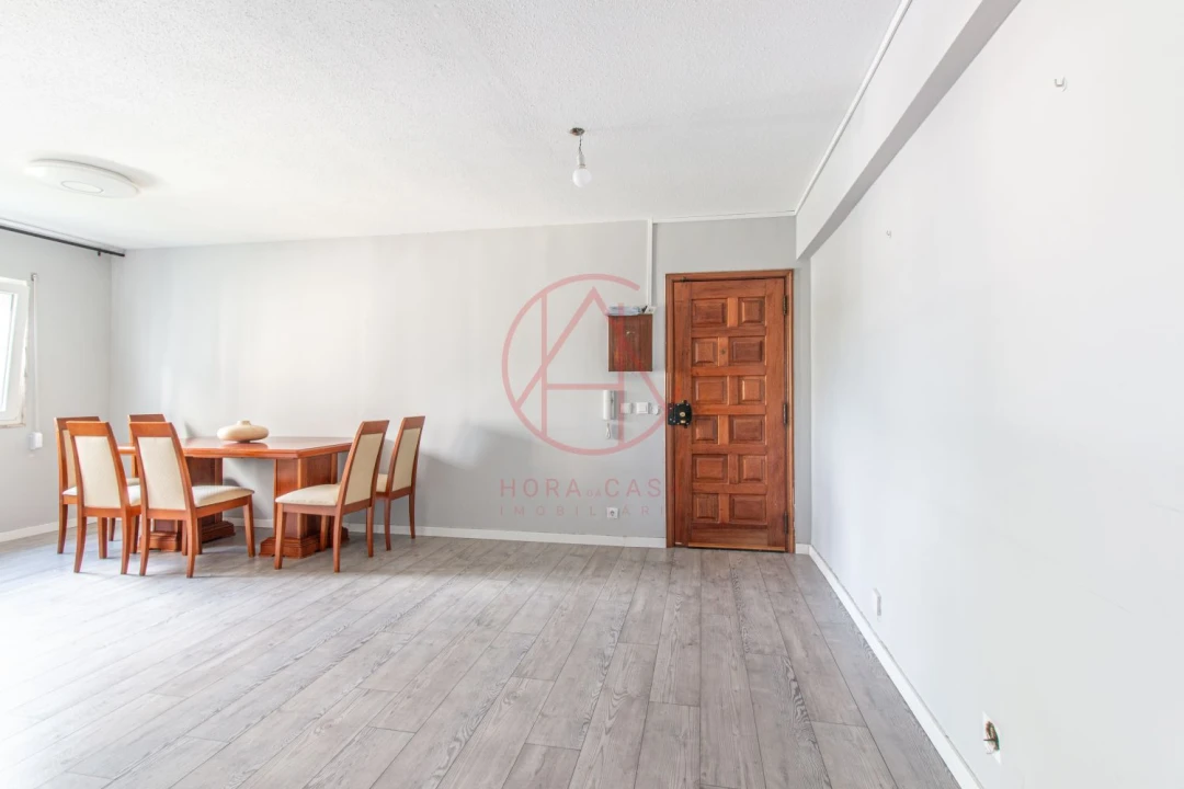 Apartamento T3 para Venda em Santo Antonio da Charneca Foto 10