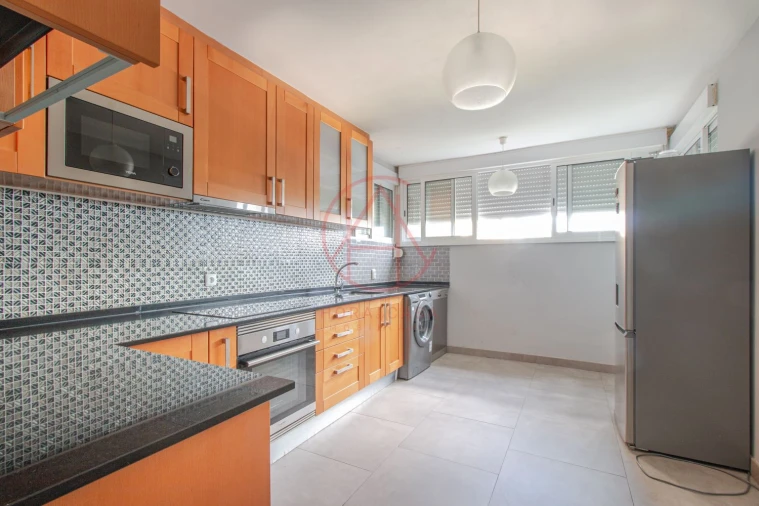 Apartamento T3 para Venda em Santo Antonio da Charneca Foto 7