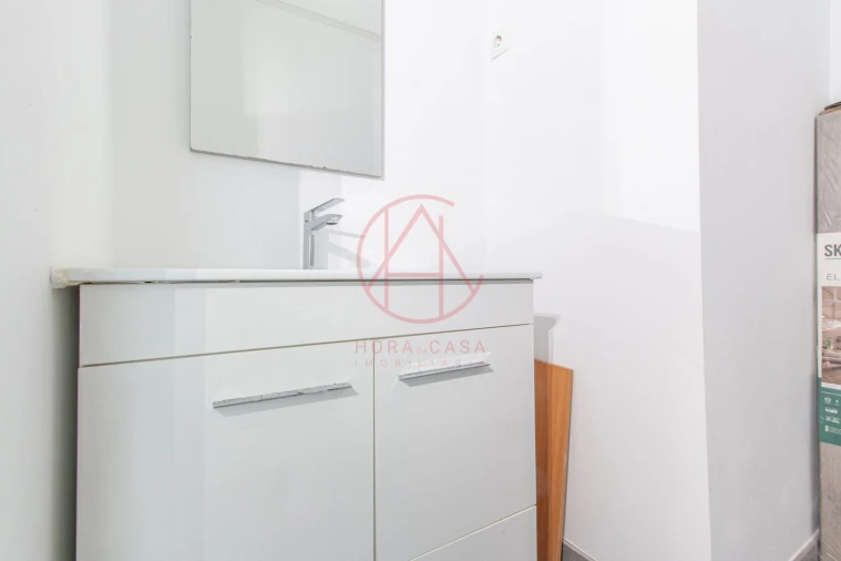 Apartamento T3 para Venda em Santo Antonio da Charneca Foto 23