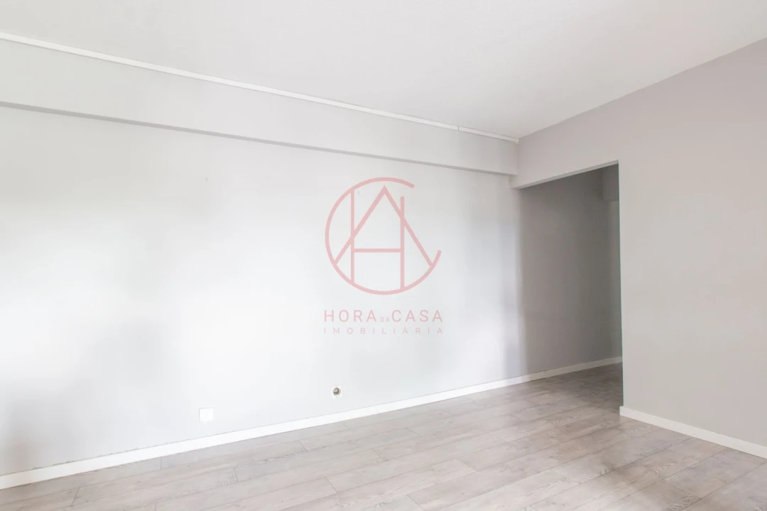 Apartamento T3 para Venda em Santo Antonio da Charneca Foto 14