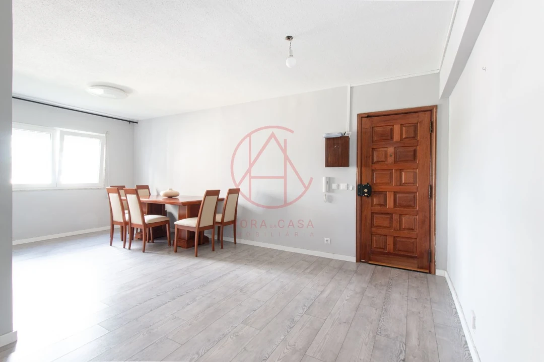 Apartamento T3 para Venda em Santo Antonio da Charneca Foto 9