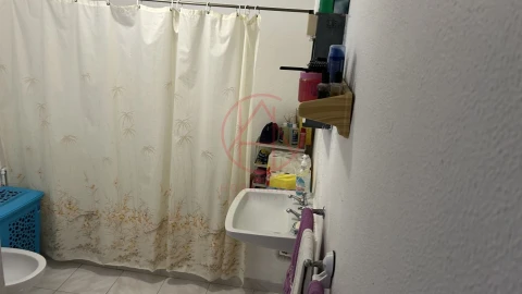 Moradia T1 para Venda em Azeitão (São Lourenço e São Simão)