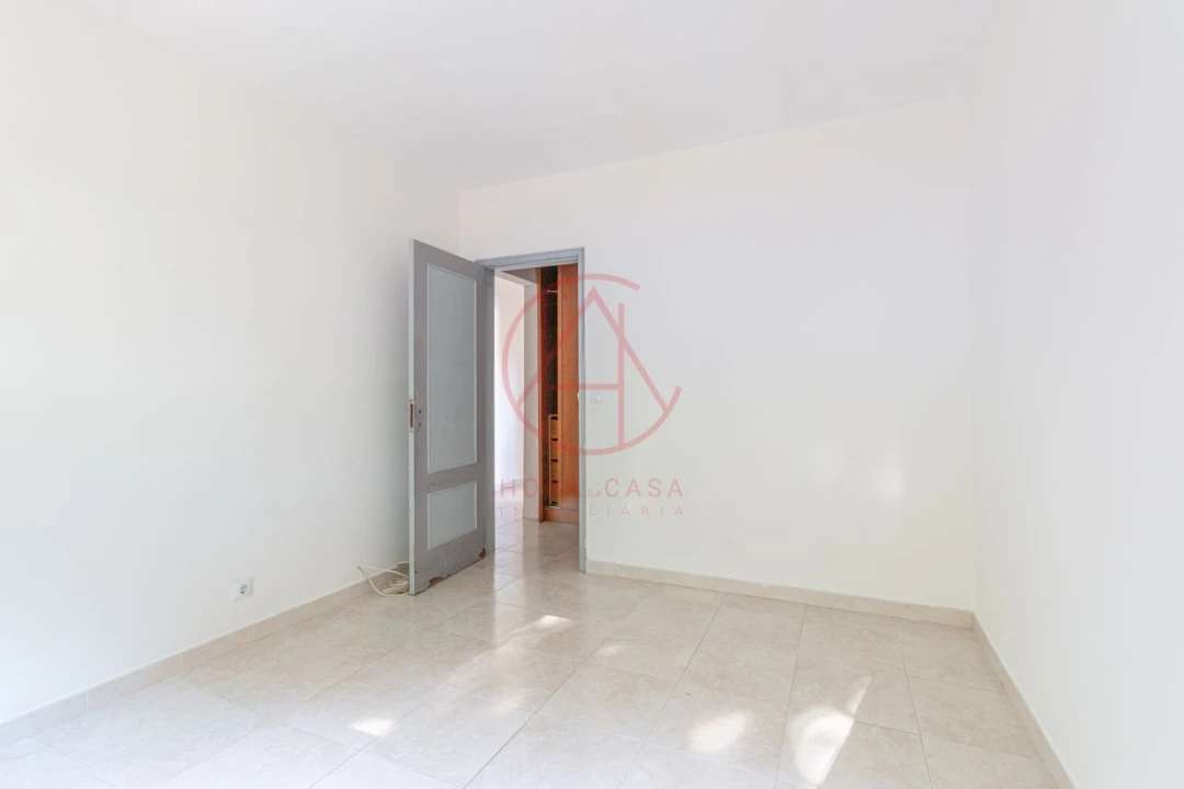 Apartamento T3 para Venda em Santo Antonio da Charneca Foto 20