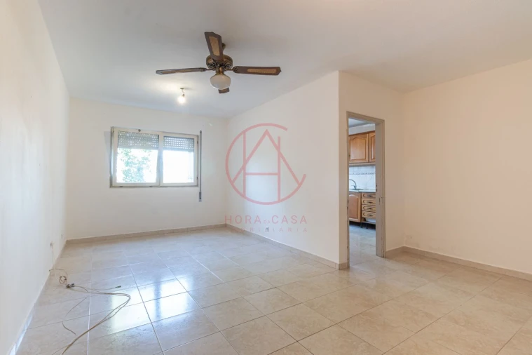 Apartamento T3 para Venda em Santo Antonio da Charneca Foto 7