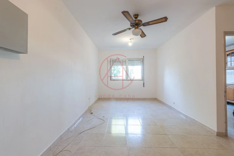 Apartamento T3 para Venda em Santo Antonio da Charneca Foto 6